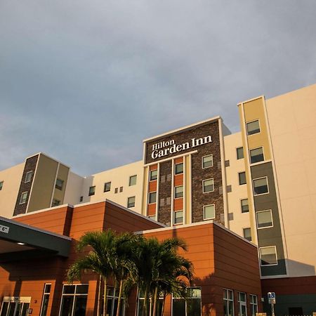 Hilton Garden Inn Tampa Suncoast Parkway Lutz Exterior foto